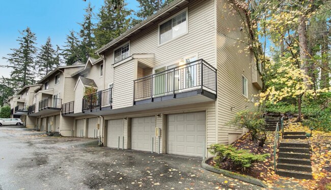 Primary Photo - 2 Week Move In Special - Beautiful Edmonds...