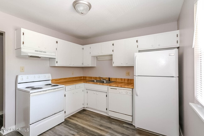 Building Photo - 201 Shipman Rd