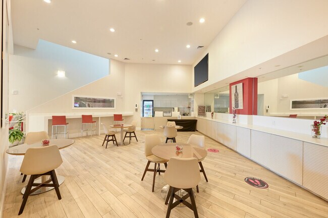 Building Photo - 7299 Universal Blvd