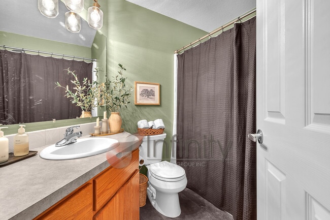 Building Photo - 19346 Sunset Springs Dr