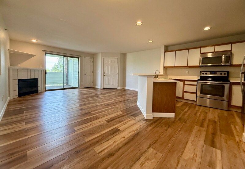 Building Photo - 33 S Boulder Cir