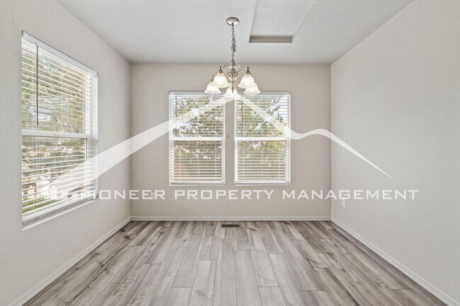 Building Photo - 7604 Firehawk Ln