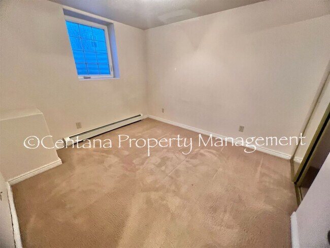 Building Photo - 3115 Paxson Ave