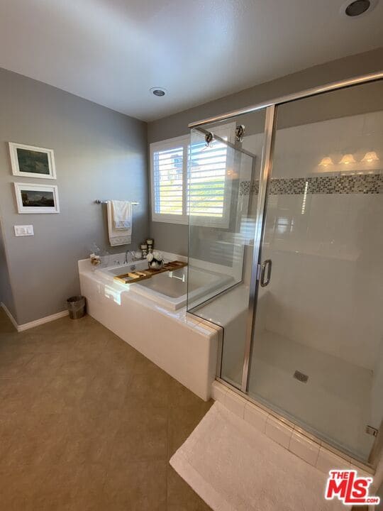 Building Photo - 27344 Ellery Pl
