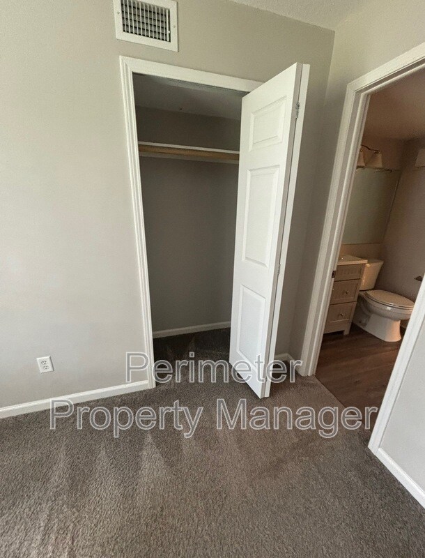 Building Photo - 12968 Julington Ridge Dr E