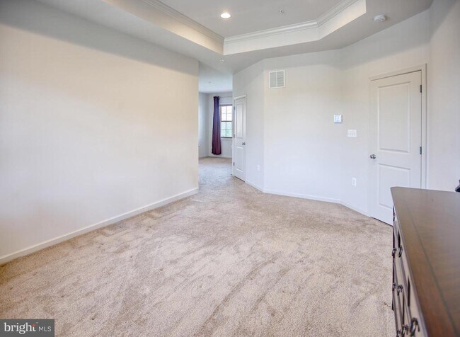 Building Photo - 13336 Redspire Dr