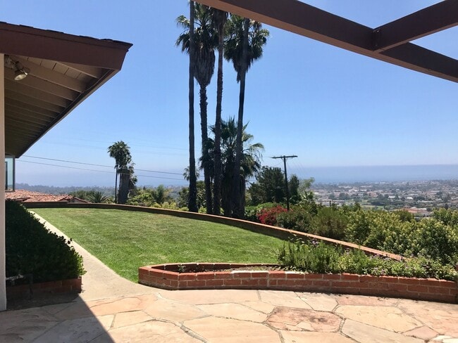 Building Photo - Three Bedroom Riviera Home with Ocean View...