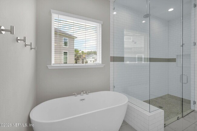 Building Photo - 247 Huguenot Ln