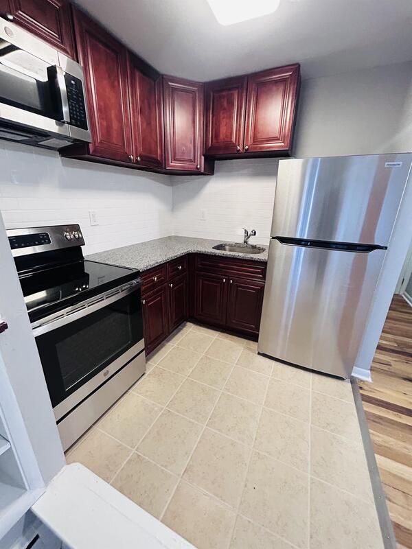 Building Photo - 265 W Baltimore Pike