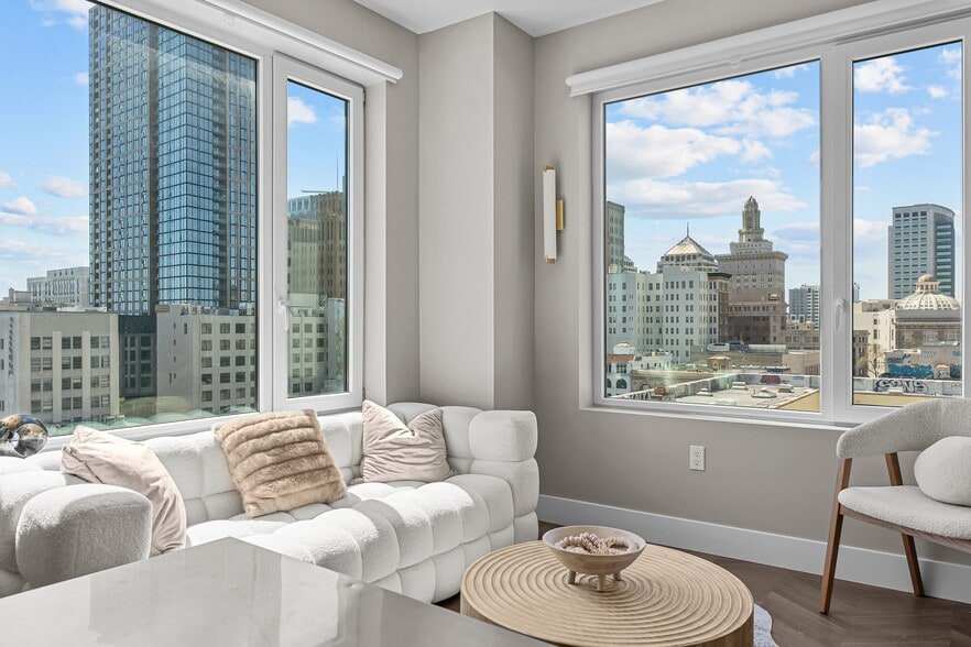 Building Photo - ANDYS at 1510 Webster Street