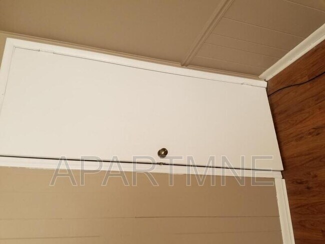 Building Photo - 3674 Deans Bridge Rd