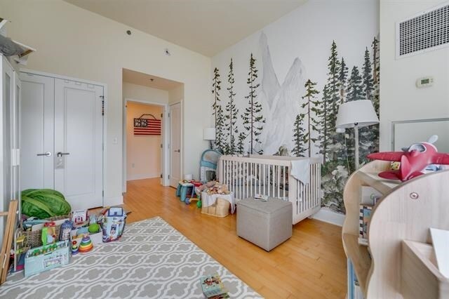 Building Photo - 1125 Maxwell Ln