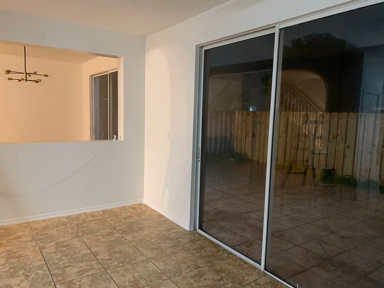 Building Photo - 13800 SW 275th St