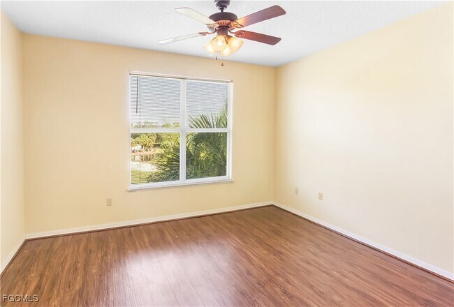 Building Photo - 11490 Villa Grand