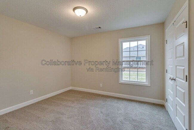 Building Photo - 338 Tallulah Bend