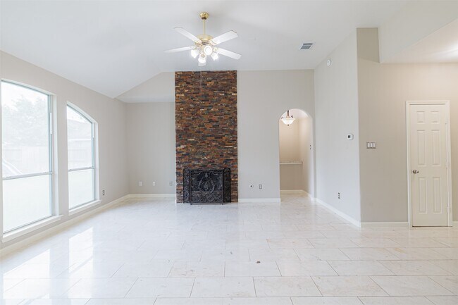 Building Photo - 20314 Nellie Gail Trail Ln