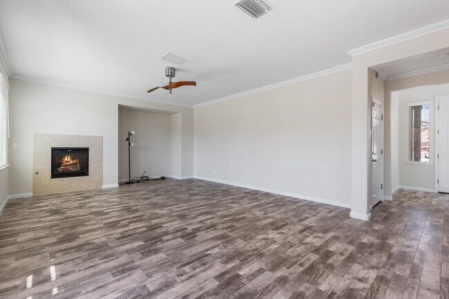Building Photo - 20863 Grapevine Dr