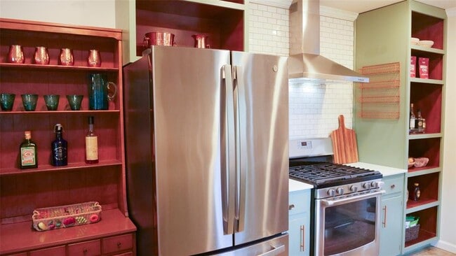 Building Photo - 4815 Oldfort Hill Dr