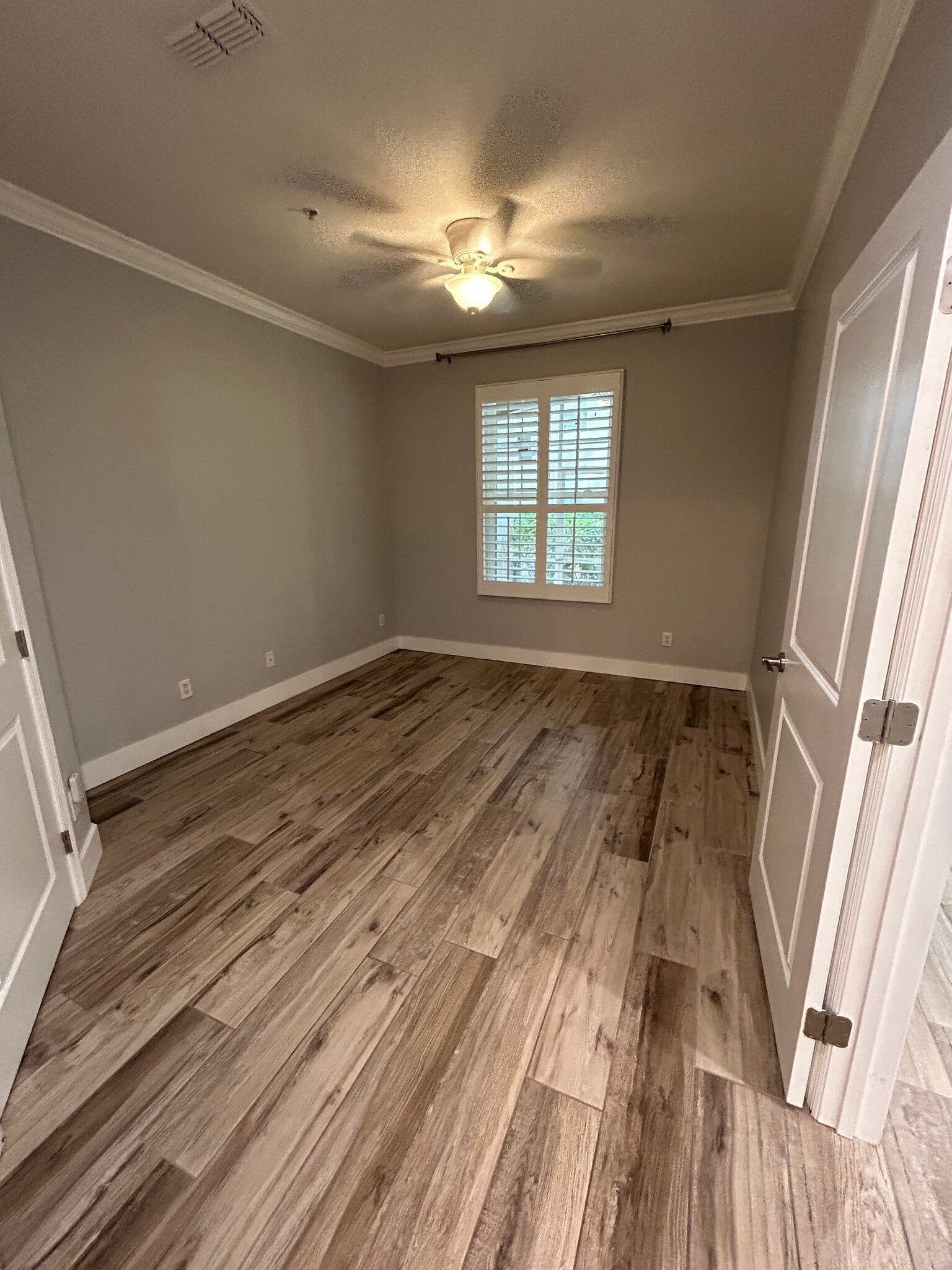 Building Photo - 586 Brantley Terrace Way