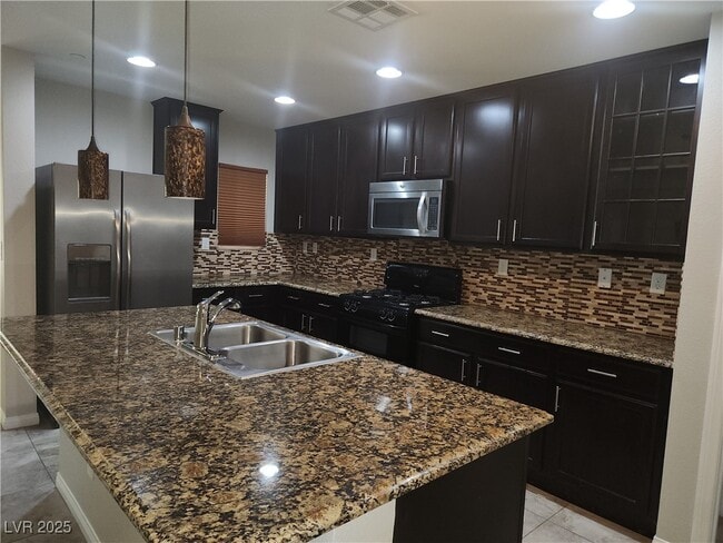 Building Photo - 3080 Paladi Ave