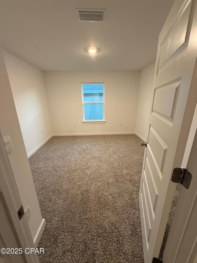 Building Photo - 135 Dockside Rd