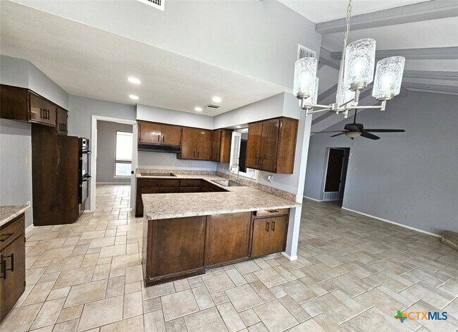 Building Photo - 118 Richardson Dr