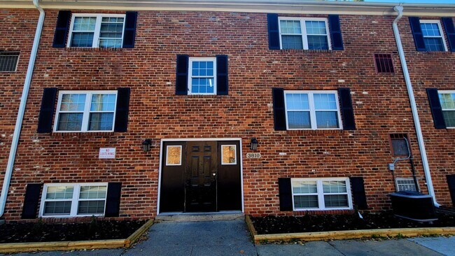 Building Photo - 3810 Chamberlayne Ave