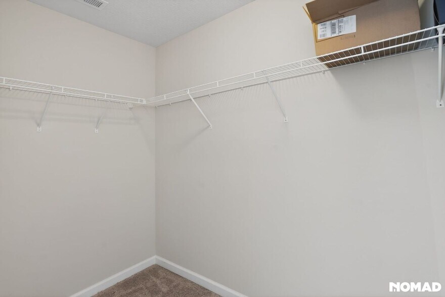 Building Photo - 2942 W New York St