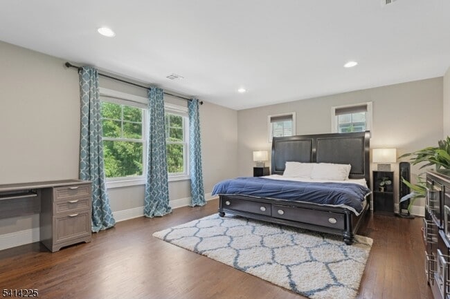 Building Photo - 61 Mechanic St