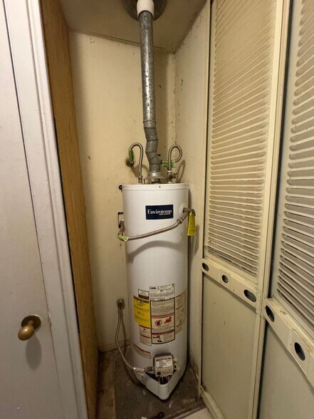 Building Photo - 9131 Port Hudson Dr