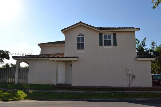 Building Photo - 11823 SW 152nd Ct