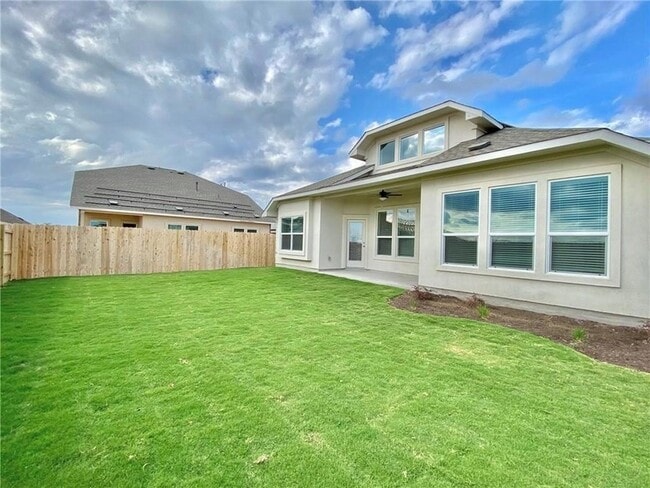 Building Photo - 1616 Cobblecrest Ln