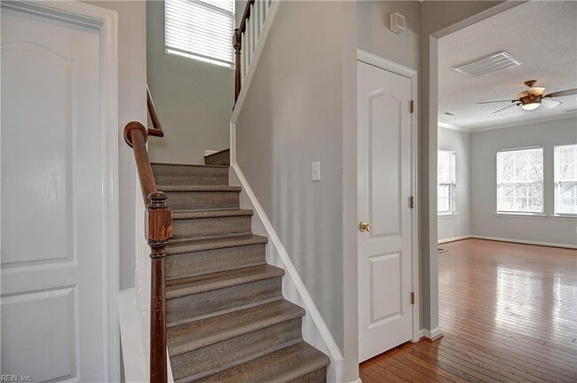 Building Photo - 3504 Fontwell Ct