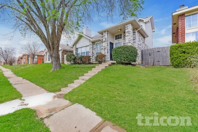 Building Photo - 1521 Savannah St