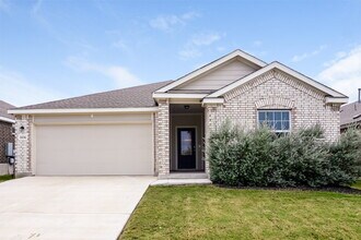 Building Photo - 1036 Raceland Rd