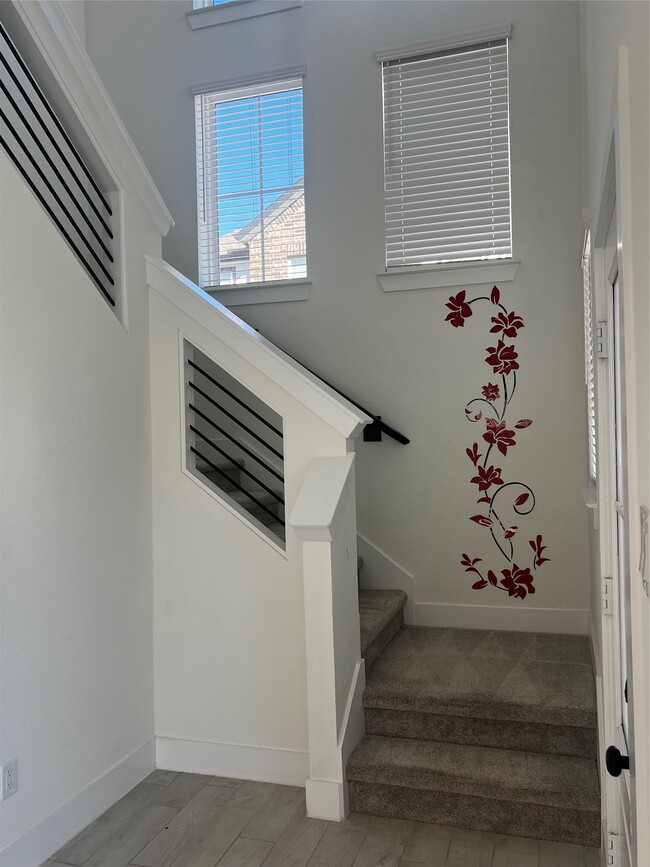 Building Photo - 7743 Swooping Swallow Ln