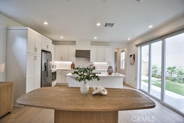 Building Photo - 187 Junco