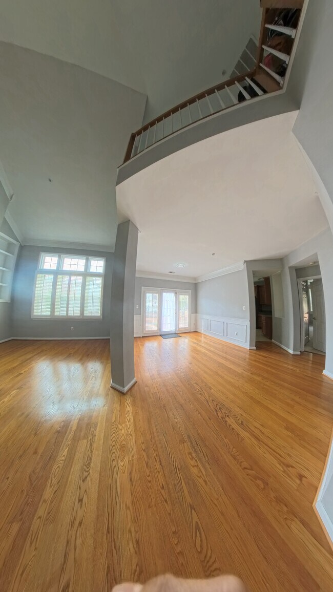 Building Photo - 7021 Haycock Rd