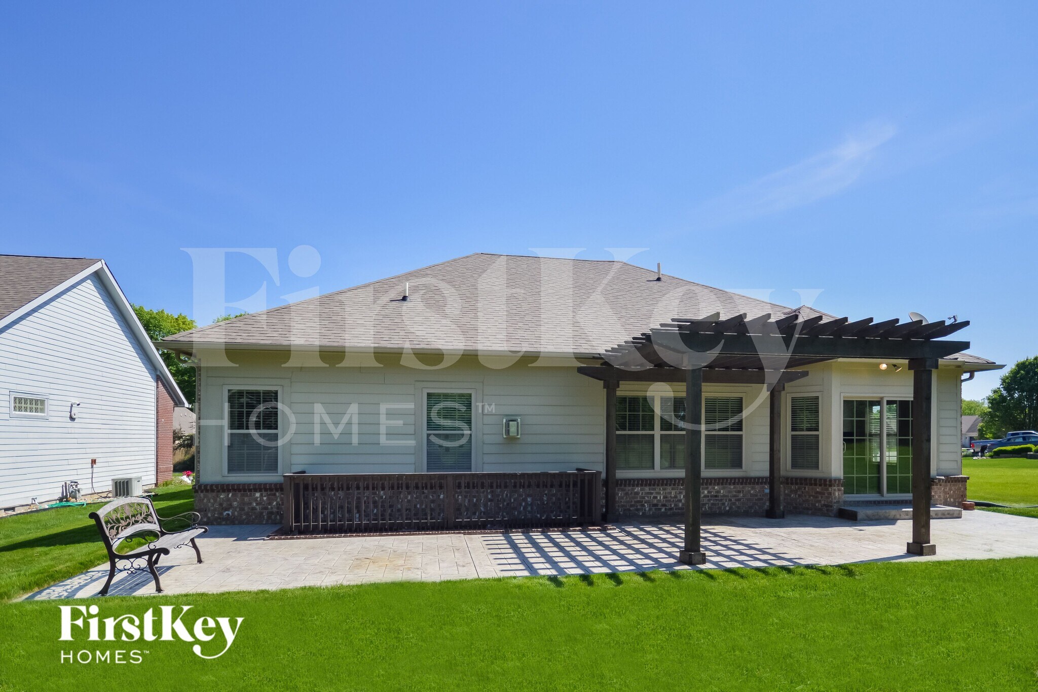 Building Photo - 4405 Nottinghill Dr