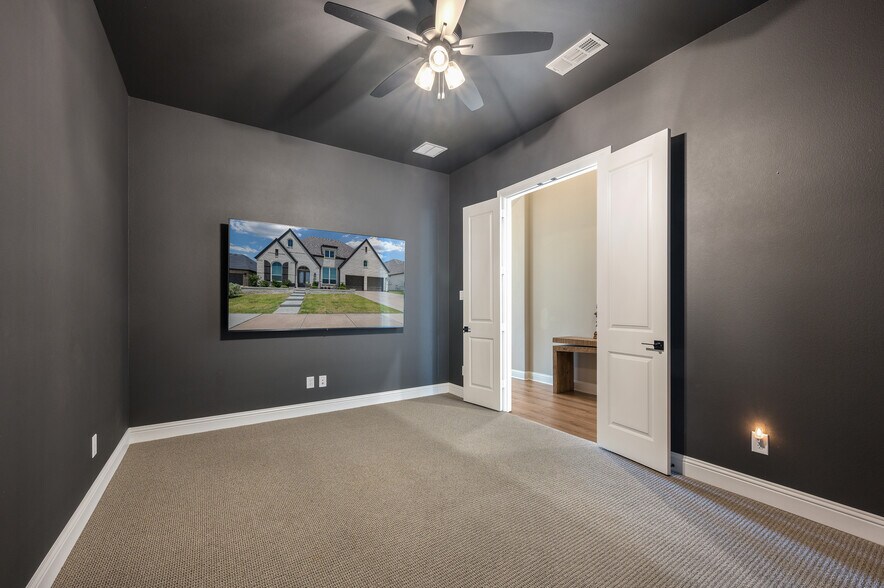 Media Room - 2016 Strolling Way