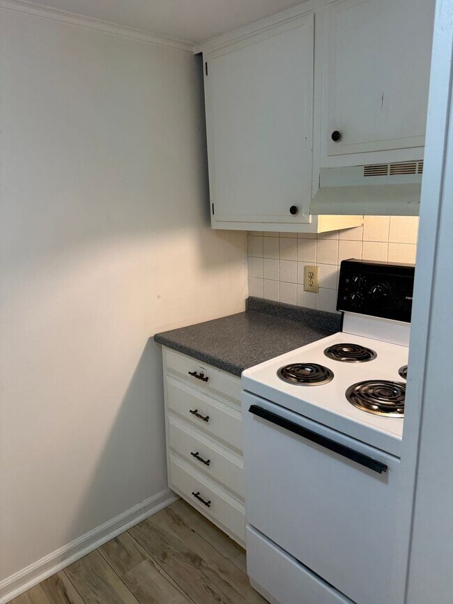 Building Photo - 578 Culpepper Dr