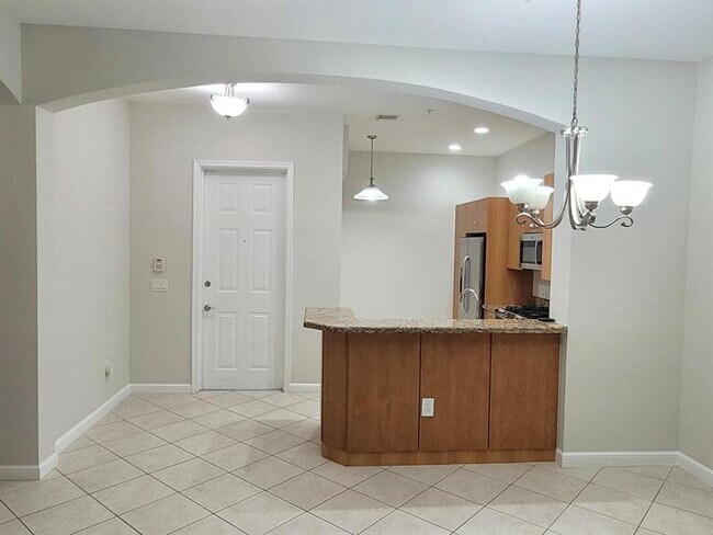 Building Photo - 3020 NW 125th Ave