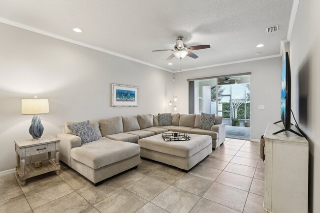 Building Photo - 7823 Loren Cove Dr