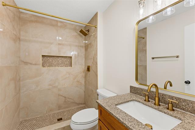 Building Photo - 929 Meadow Mead Dr