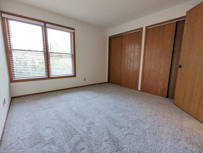 Building Photo - 219 Wethington Dr
