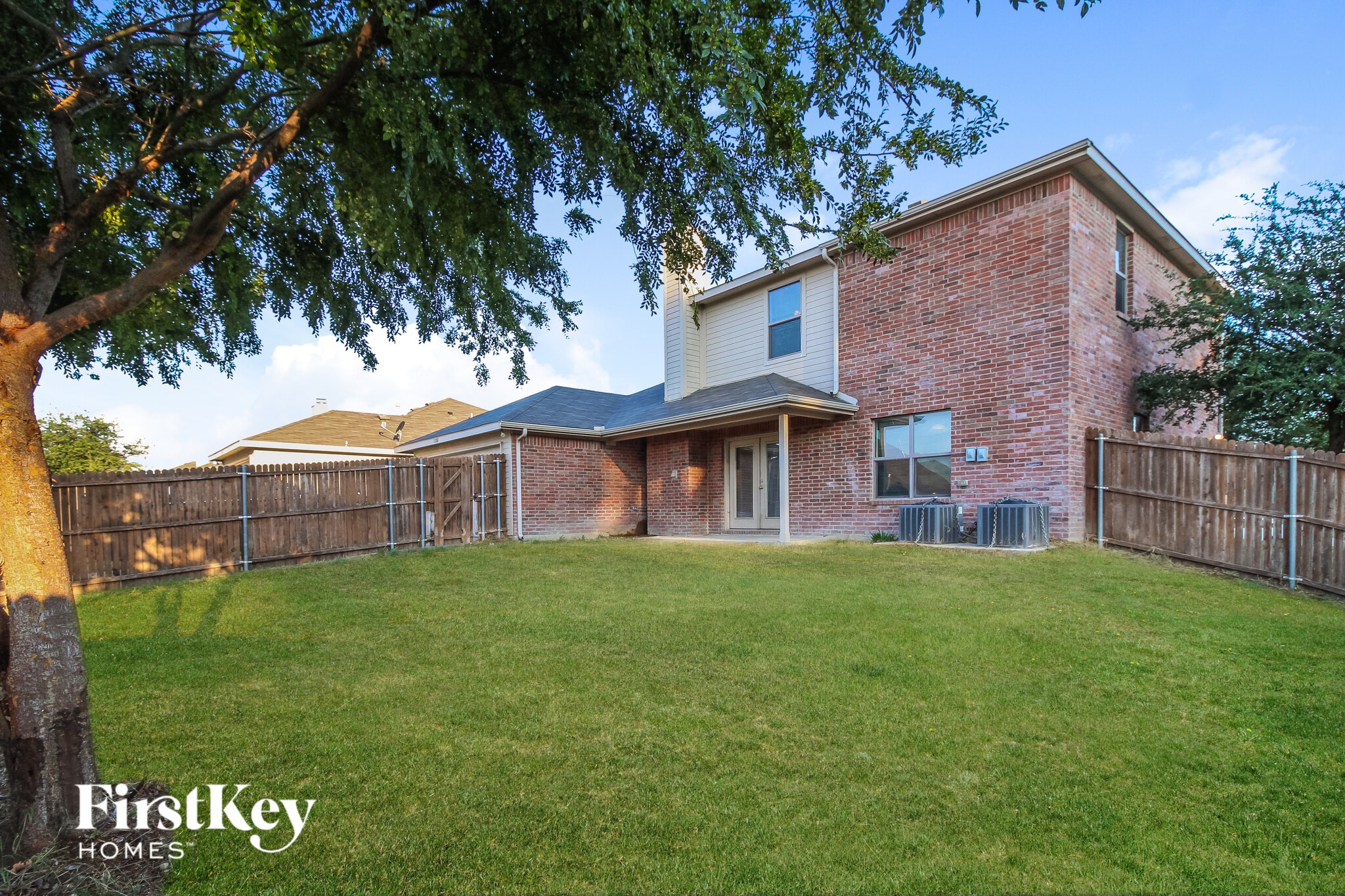 Building Photo - 1202 Jewel Ln