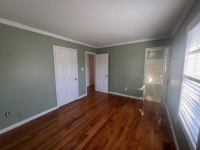 Building Photo - "Charming 4-Bed Home with Finished Basement & Gleaming Hardwood Floors in Marshall, VA!"