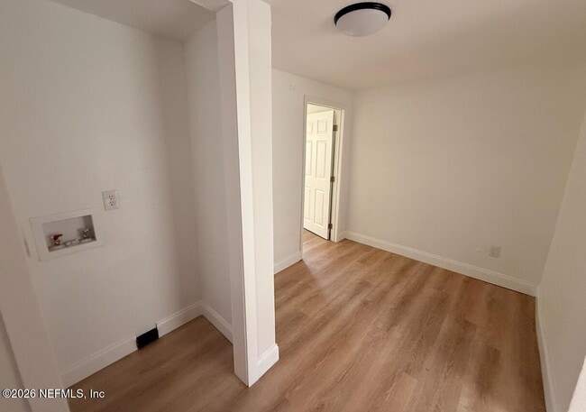 Building Photo - 1755 W 30th St