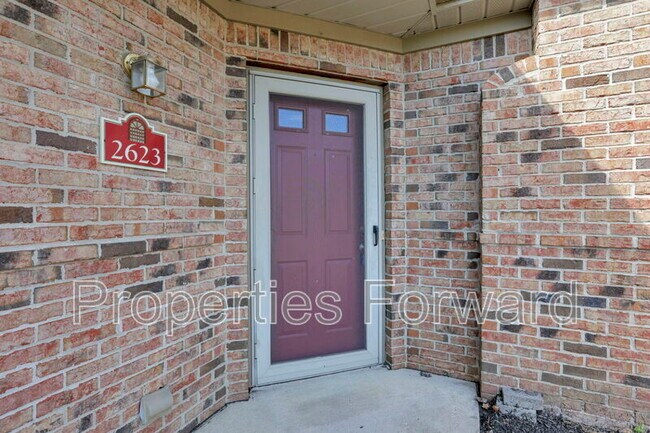Building Photo - 2623 Landings Way
