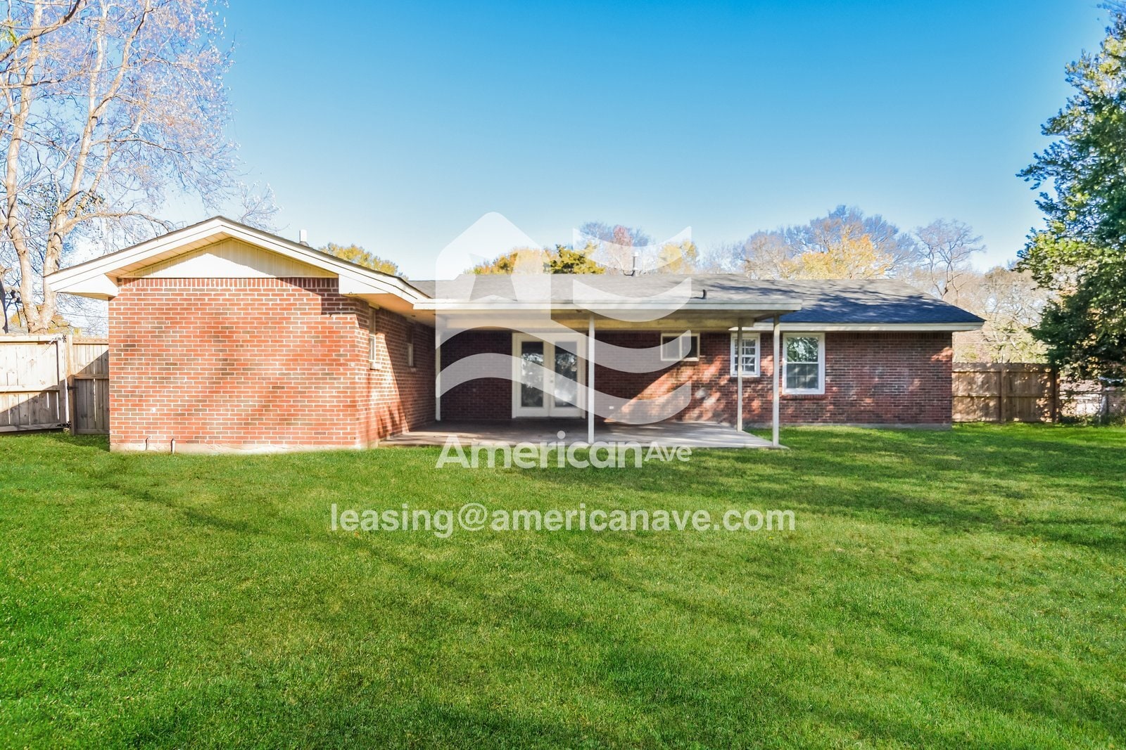 Building Photo - 227 Marian Dr